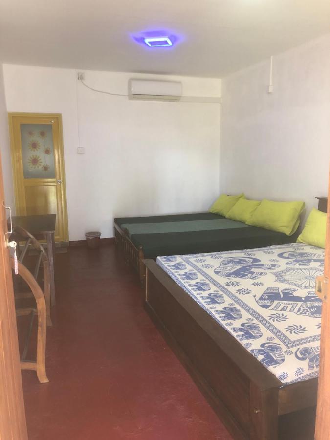 Nilaveli Sheen Coast Trincomalee Kültér fotó